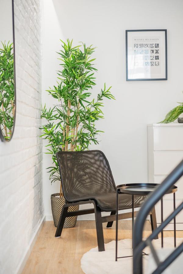 Chic Central City Rooms By Home2 Wien Eksteriør billede